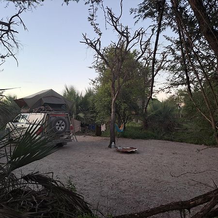 Semowi Lodge And Campsites Mirapene Exterior foto